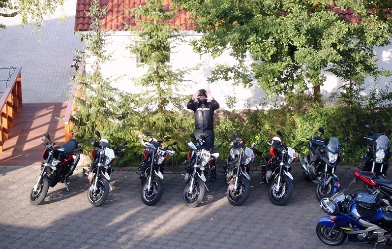 Lippetour 08.15  Wolverine vor der Ilse.JPG