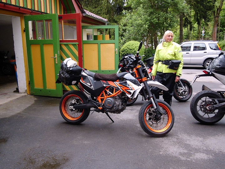 aufsatteln zum Maierhof16.JPG