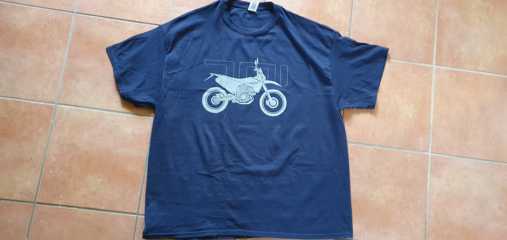 701 T-shirt (1) _opt.jpg