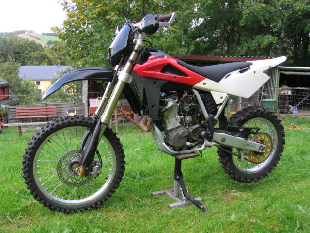 TE 450.JPG