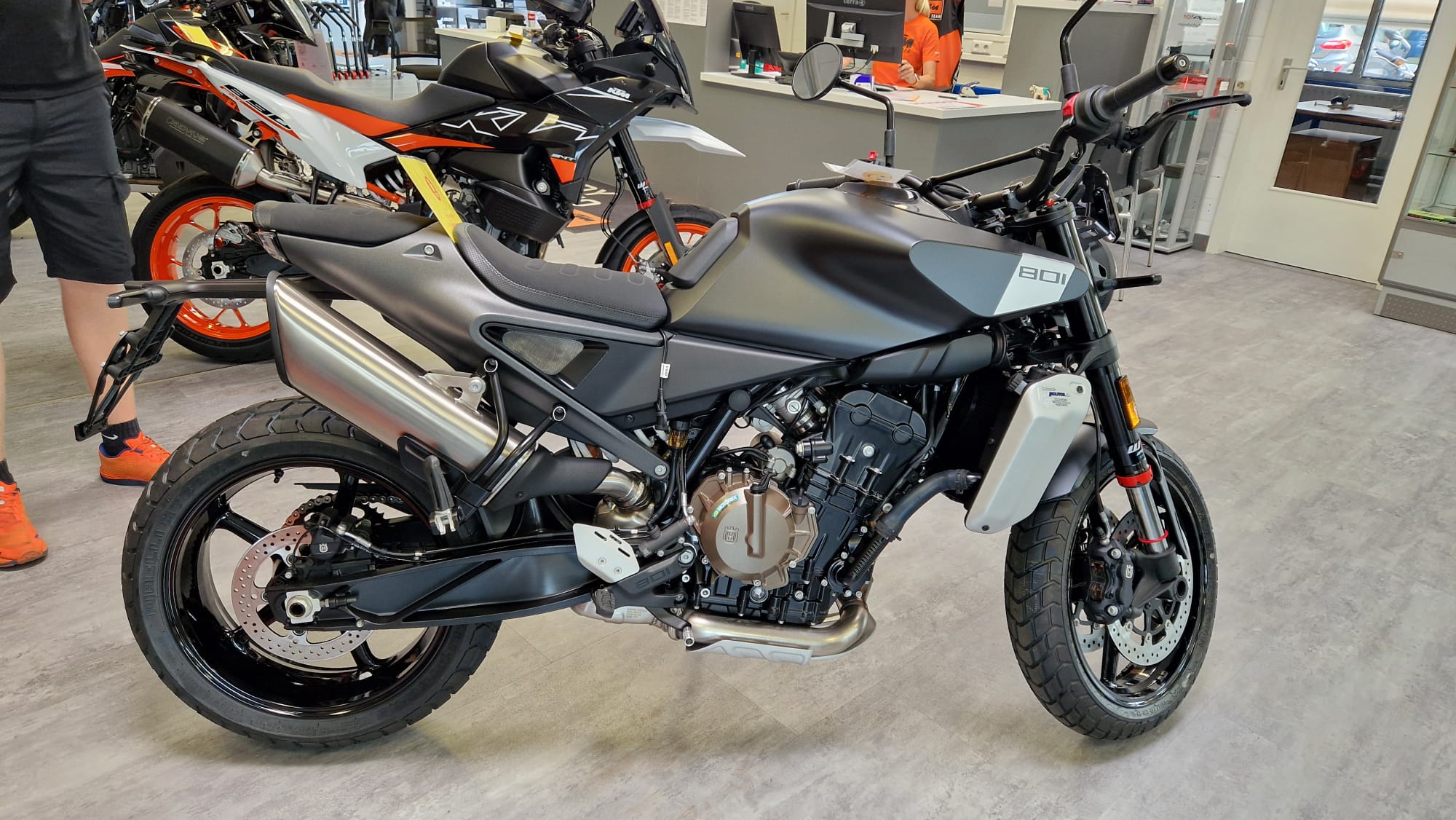 die neue 801