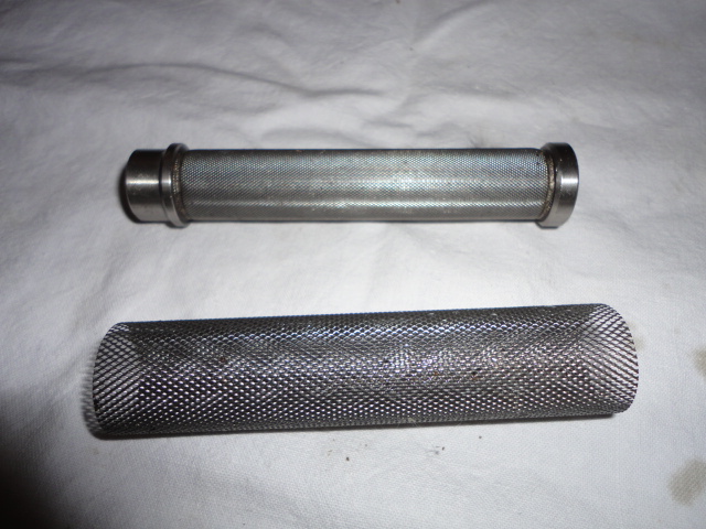 husqvarna te 2004- oelfiltereinsatz-sieb.JPG