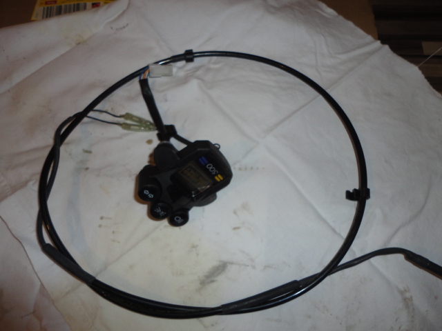 husqvarna te 2004- tacho neu 0 km komplett.JPG