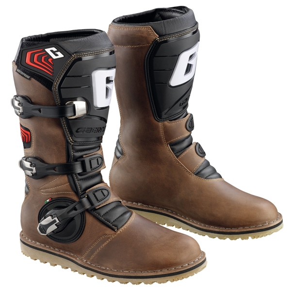 Gaerne Balance oiled brown.jpg