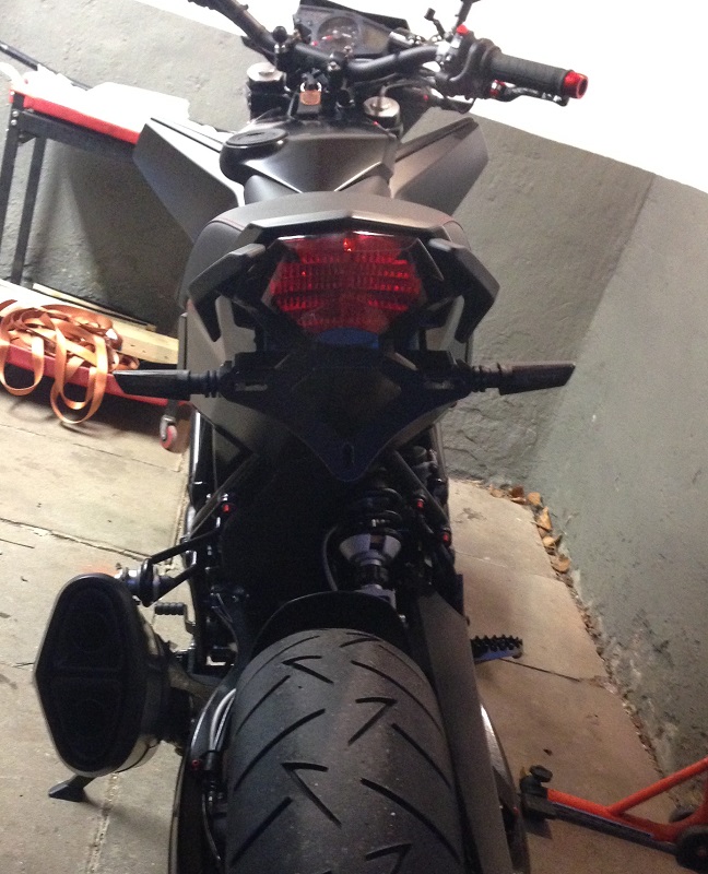 Nuda mit Paulblinker hinten.jpg