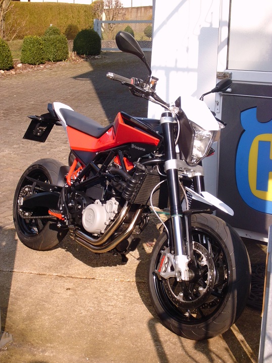 NUDA 03.2015.JPG